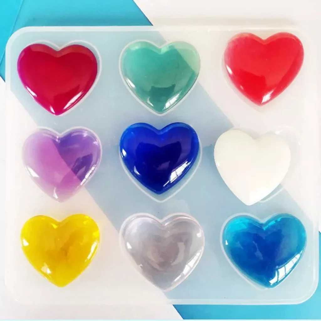 Cómo hacer colgantes de resina con molde de silicona para resina con forma de corazón: tutorial paso a paso 12 il 1588xN.3513990559 96wp
