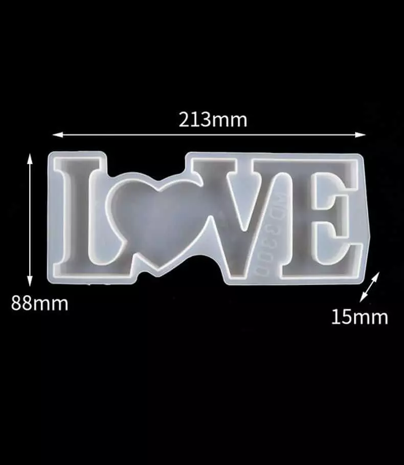 Cómo Hacer un Cuadro Decorativo con Molde de Silicona para Resina con Texto LOVE: Tutorial Paso a Paso 3 love